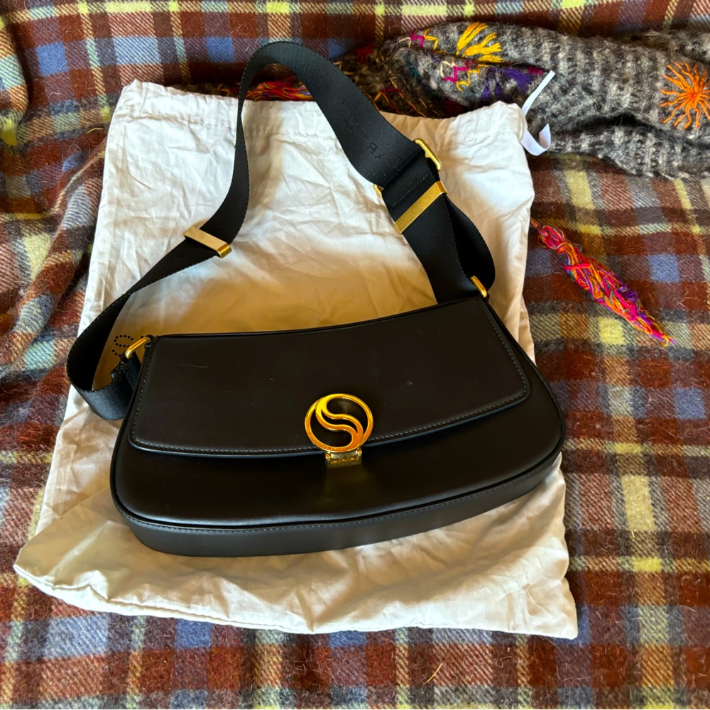 Stella McCartney S-wave hobo bag black